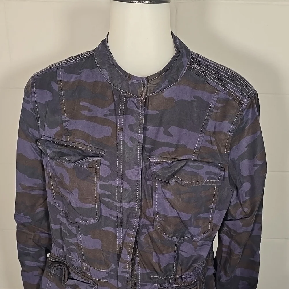 Camouflage Jacket - Picture 3 of 8